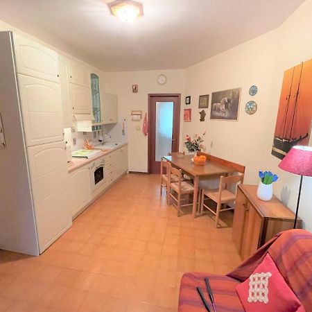 Condominio Miriam Бибионе Экстерьер фото